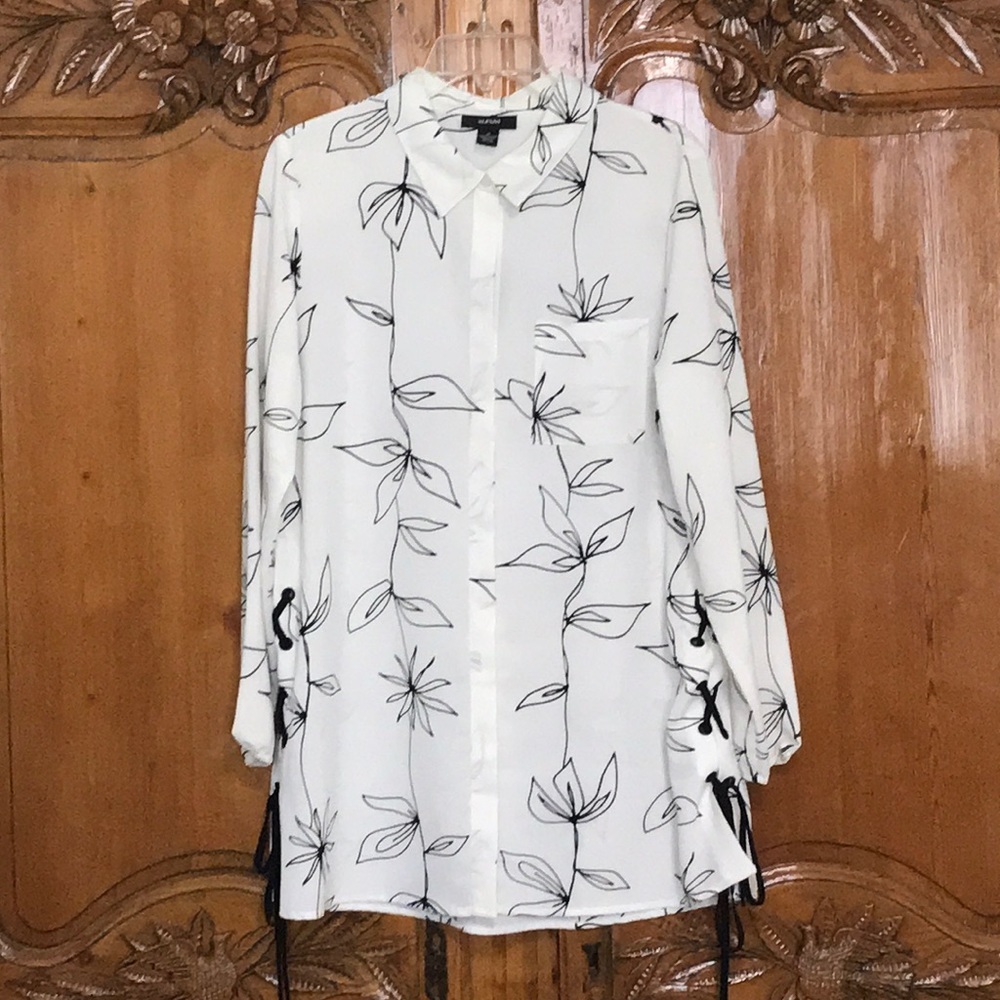 Alfani Tunic with Eyelet and Lace Side Detail